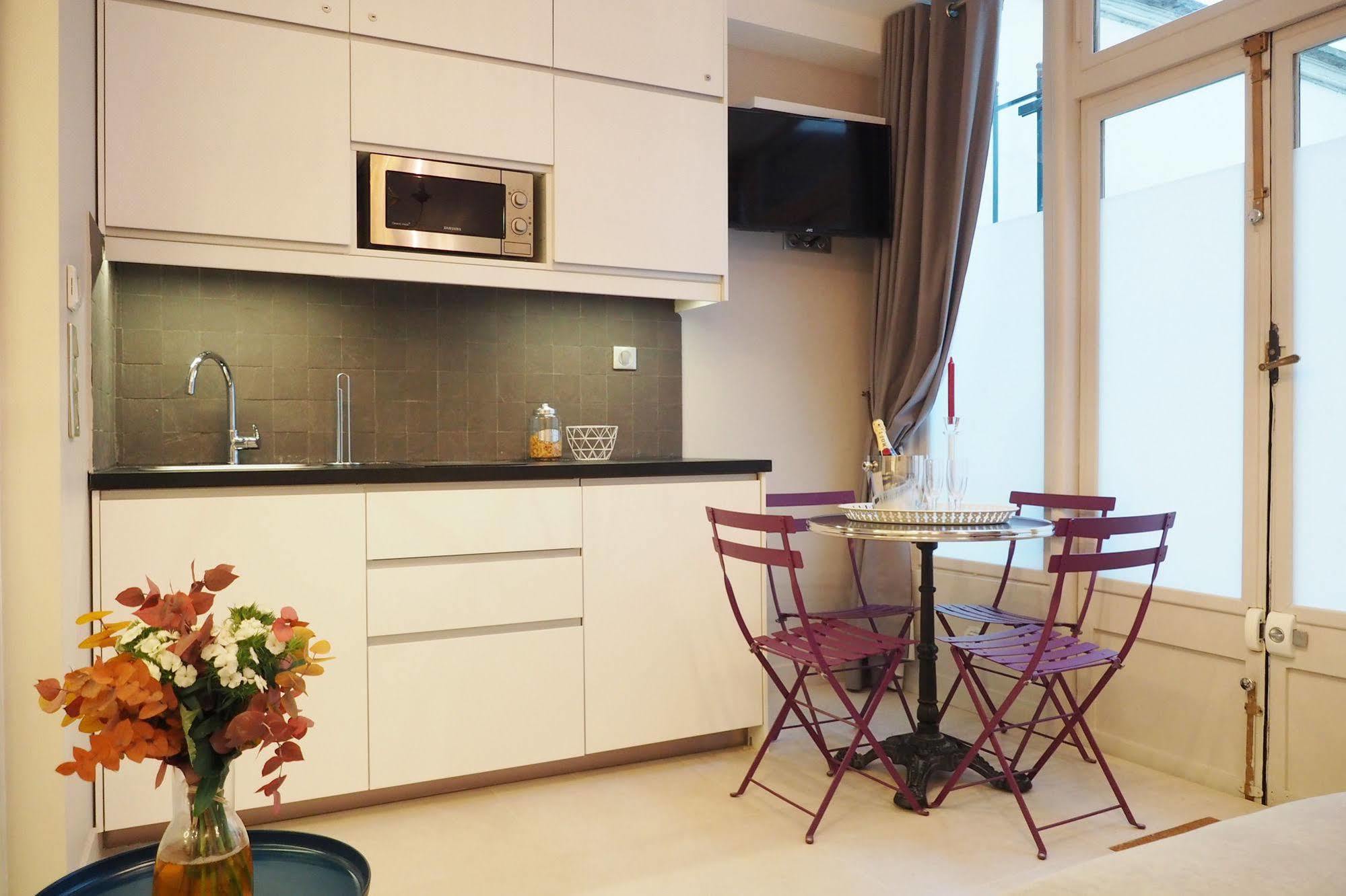Palais Royal ChicSuites Paris Extérieur photo